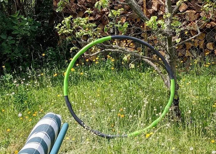 Grosse Mit Loggia Und Garten In Apartment *